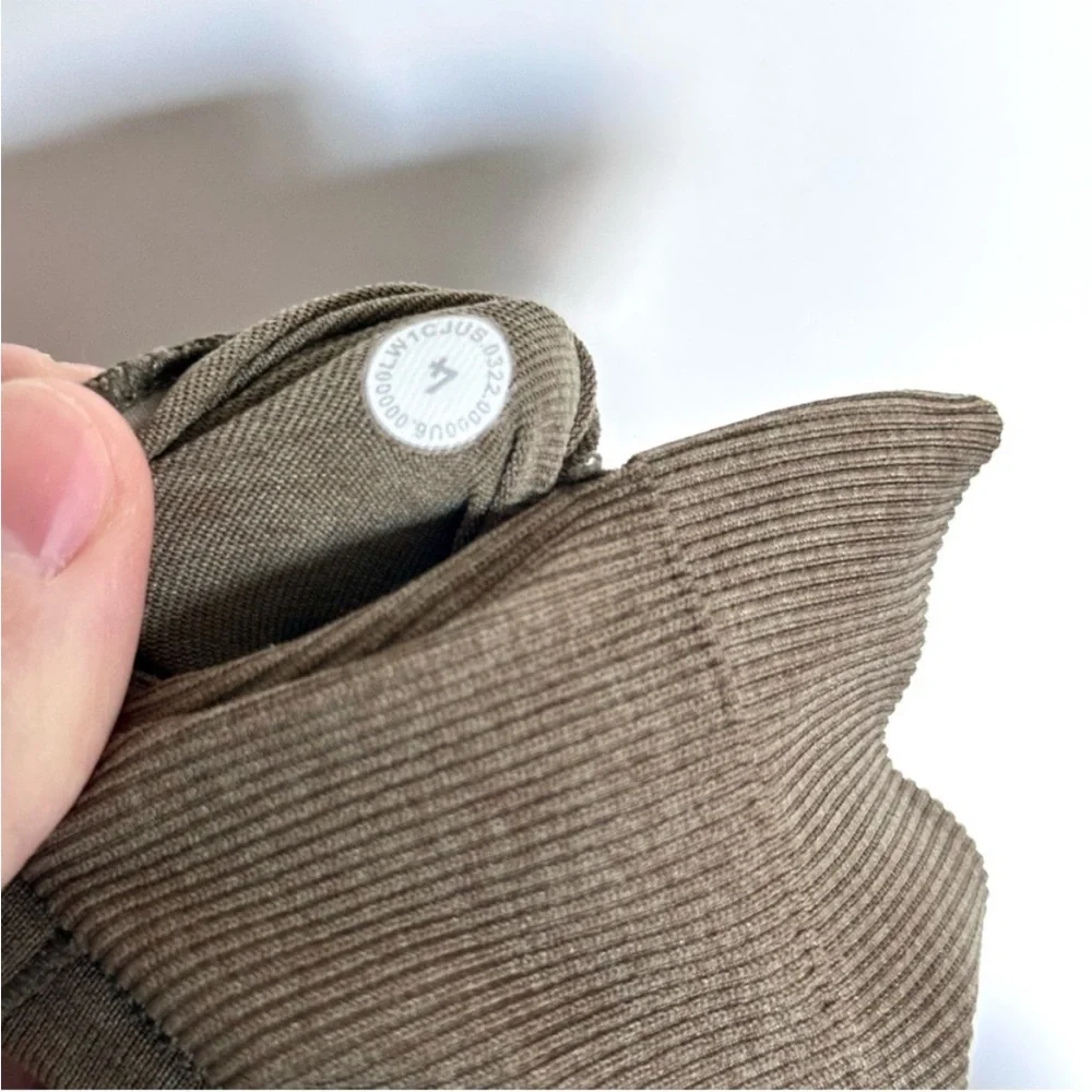 Lululemon Ebb to Street Cropped Racerback Tank Top Light Support, B/C Cup - Picture 5 of 5